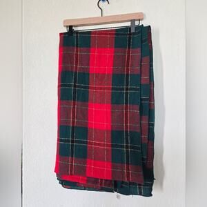 Vintage Vera Neumann Christmas Rectangular Tablecloth Red Green Gold